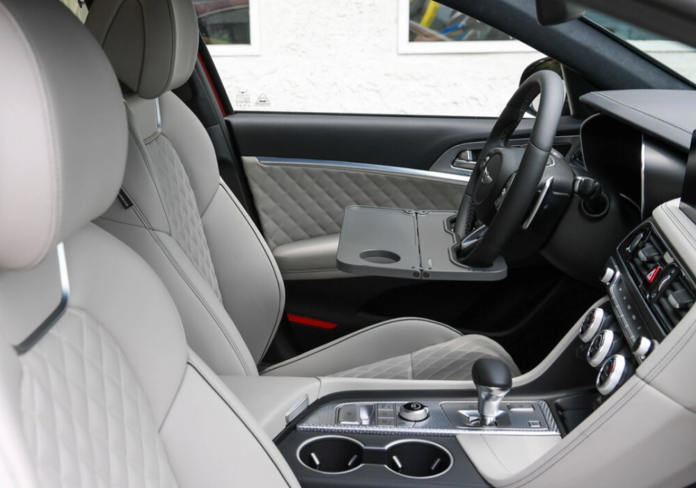 Genesis G 70