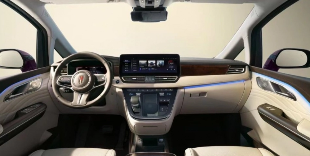 Hongqi HQ9